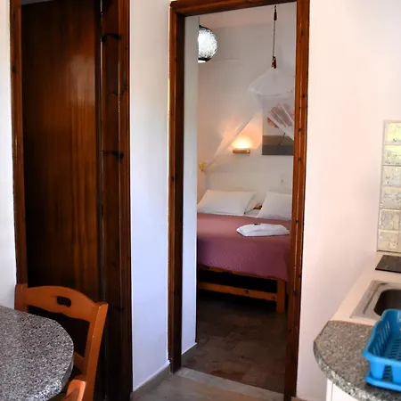 Kostas Appartement Agios Georgios Pagon