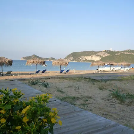 Kostas Appartement Agios Georgios Pagon